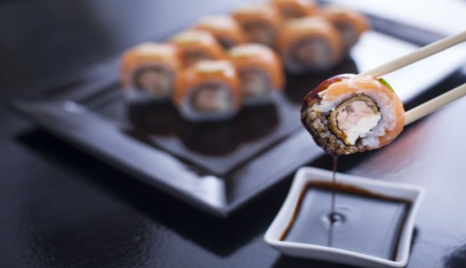 Typicky sa podáva k ázijským pokrmom napríklad k sushi